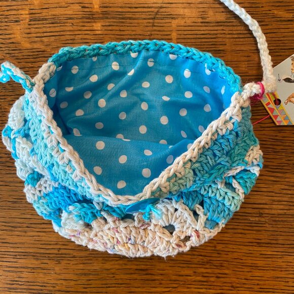 Handmade crochet cross-body bag striped cinch closure polka dot lining - Picture 4 of 7